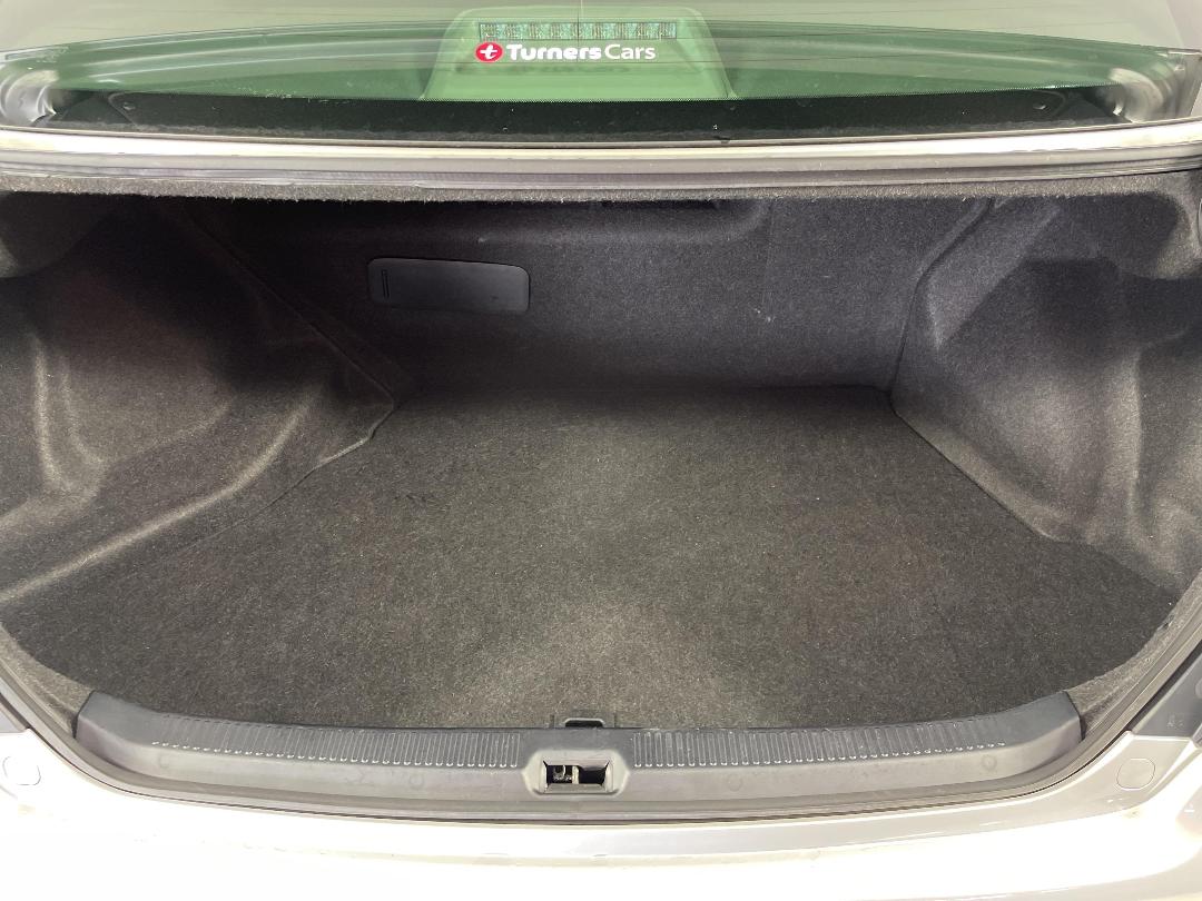 Photo '14' of Toyota SAI