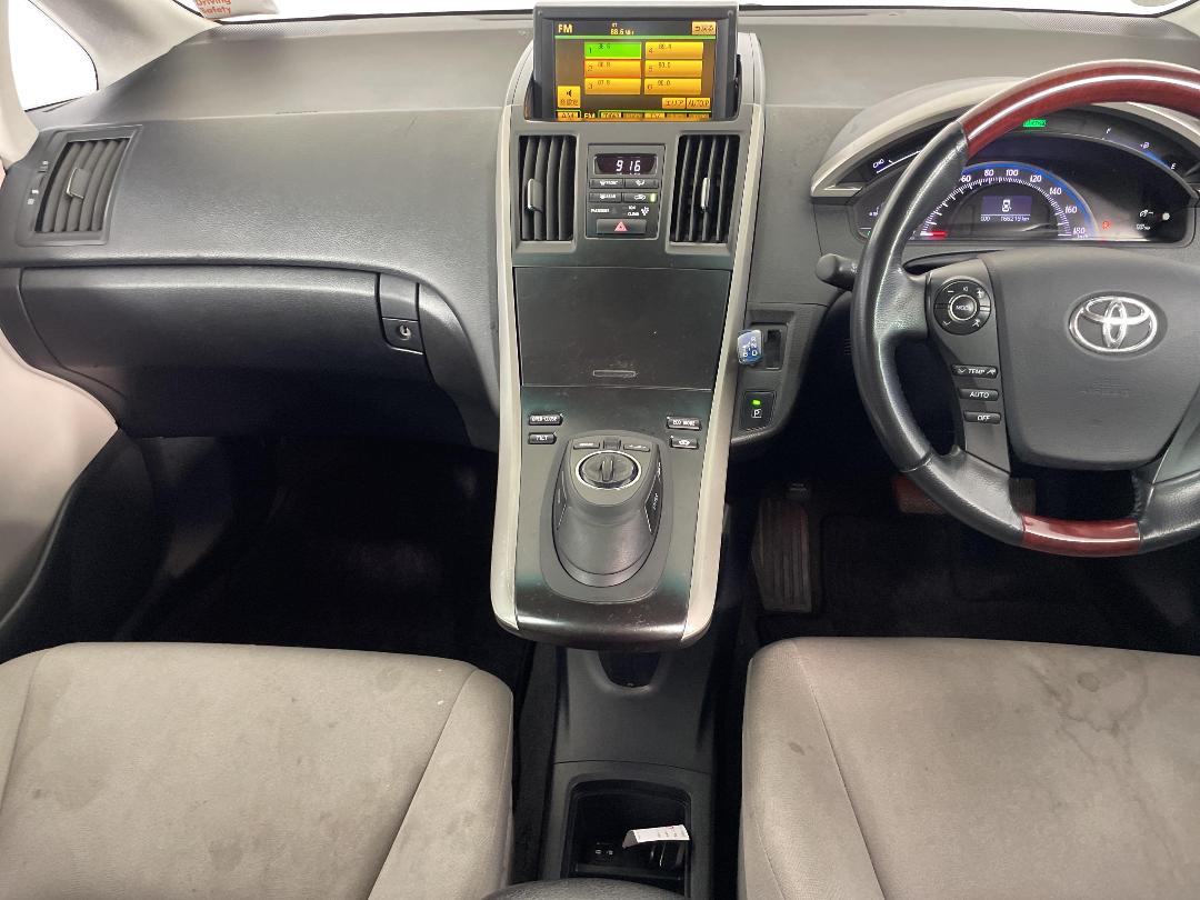 Photo '18' of Toyota SAI