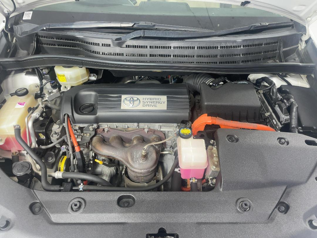 Photo '13' of Toyota SAI Photo '13' of Toyota SAI