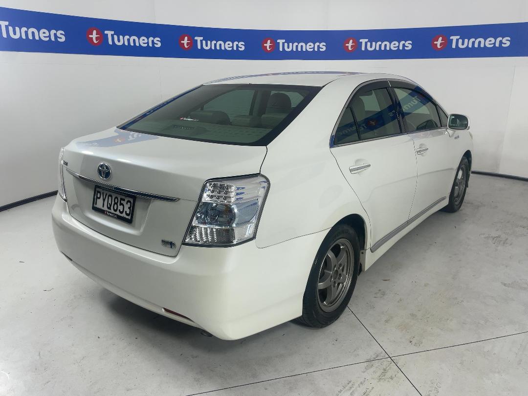 Photo '7' of Toyota SAI Photo '7' of Toyota SAI