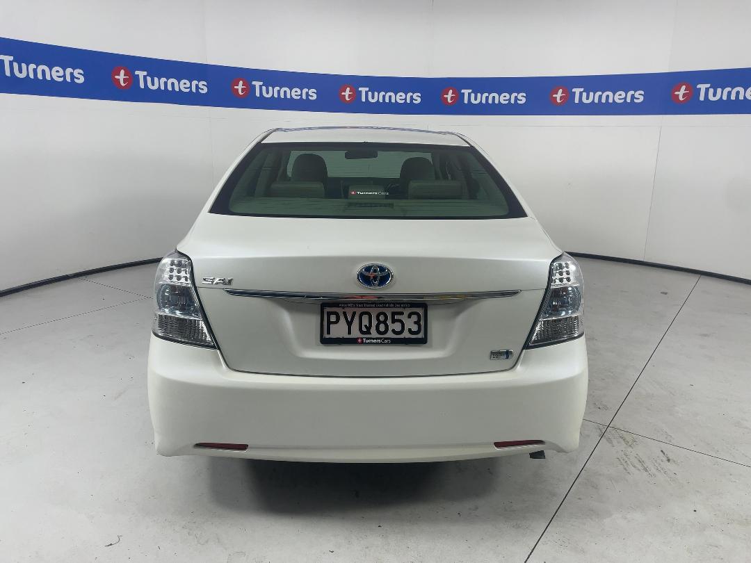 Photo '6' of Toyota SAI Photo '6' of Toyota SAI