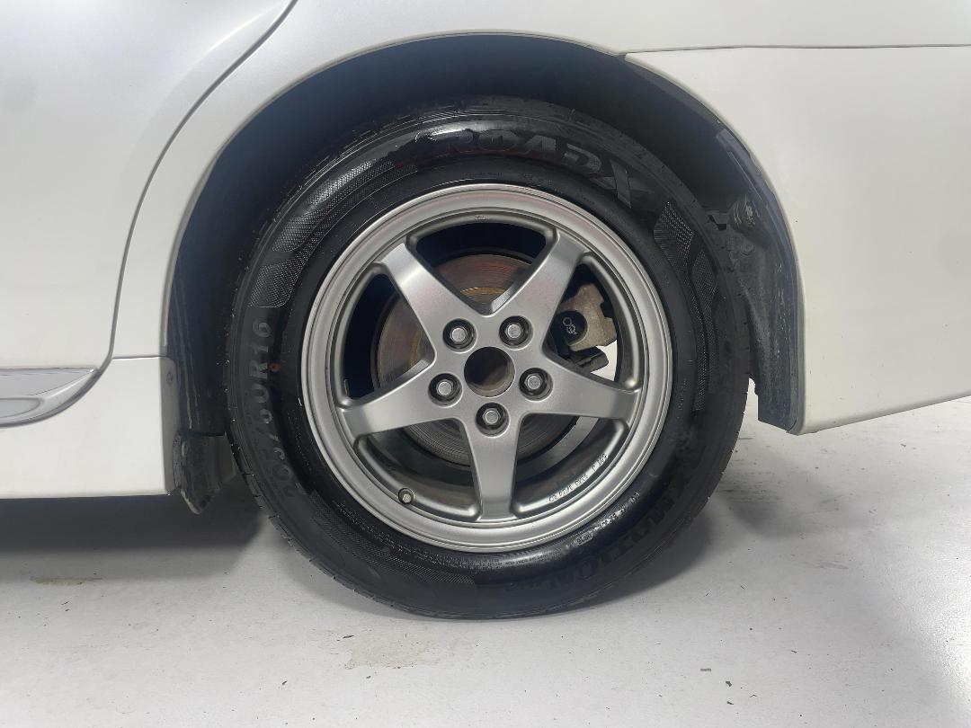 Photo '11' of Toyota SAI Photo '11' of Toyota SAI