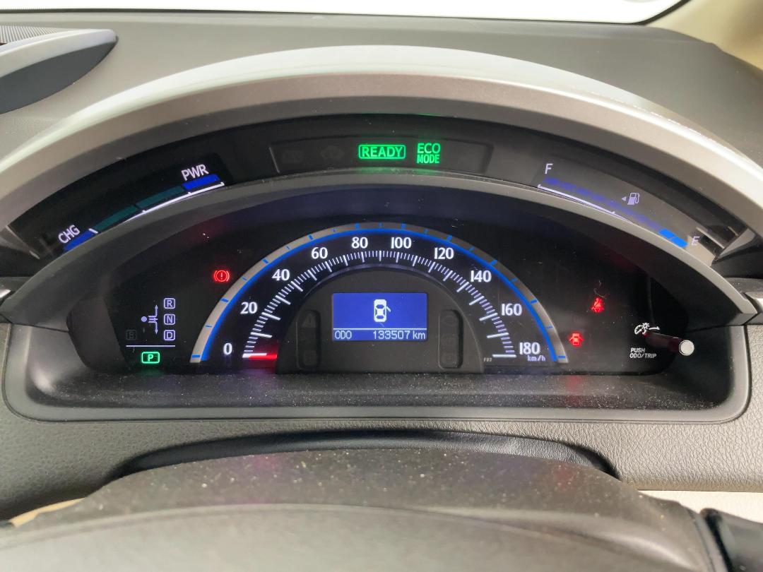 Photo '21' of Toyota SAI Photo '21' of Toyota SAI