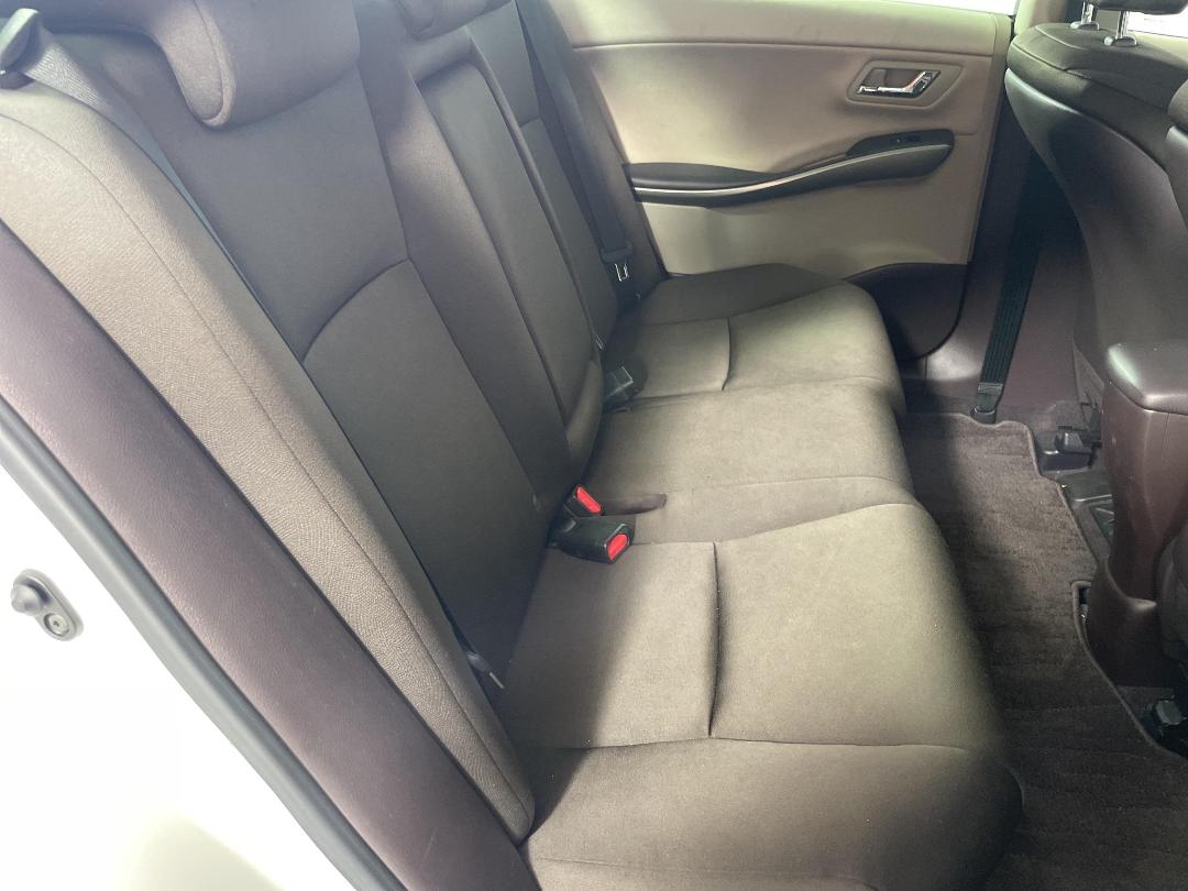 Photo '20' of Toyota SAI Photo '20' of Toyota SAI