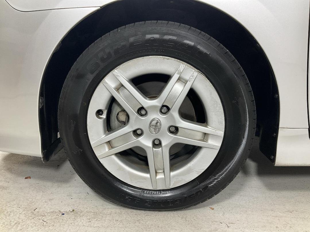 Photo '10' of Toyota SAI Photo '10' of Toyota SAI