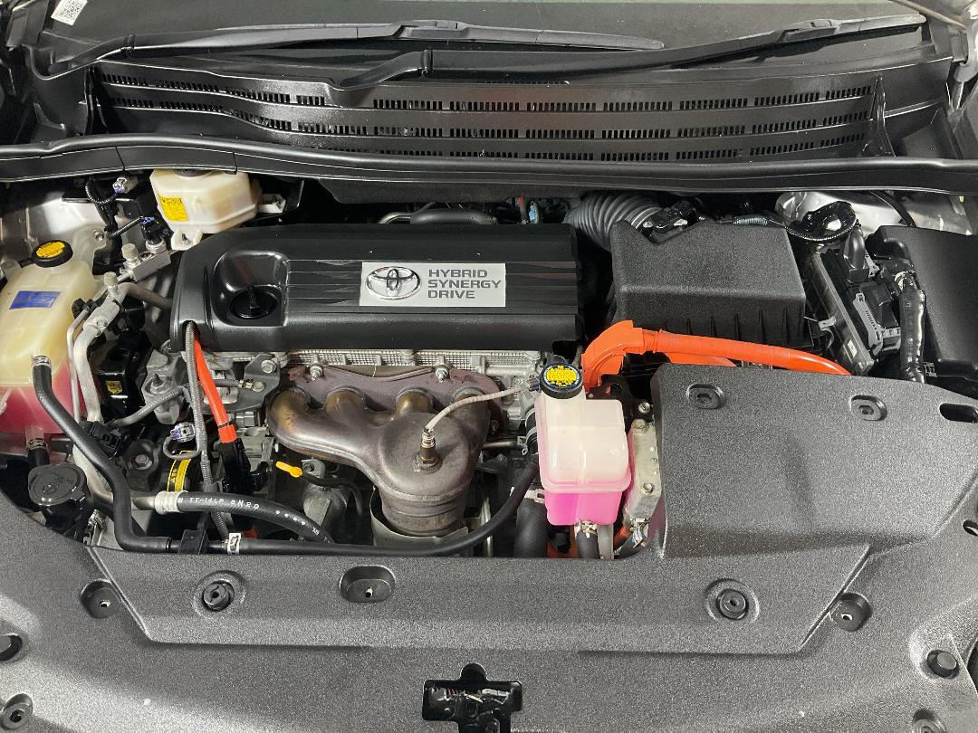 Photo '13' of Toyota SAI Photo '13' of Toyota SAI