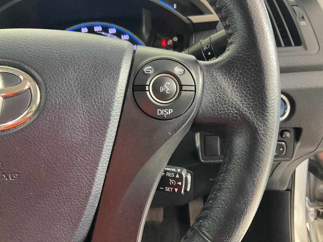 Photo '28' of Toyota SAI Photo '28' of Toyota SAI