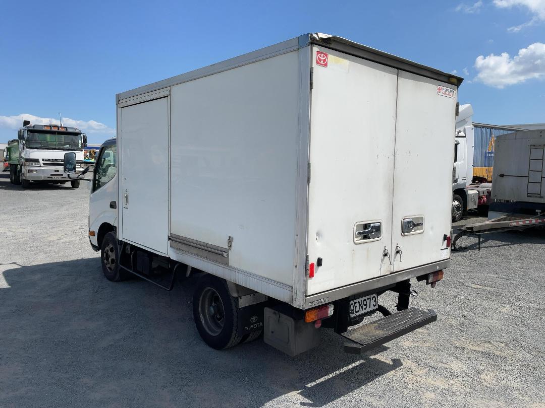 Photo '6' of Toyota Toyoace Chiller Photo '6' of Toyota Toyoace Chiller