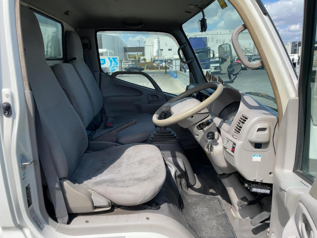 Photo '12' of Toyota Toyoace Chiller Photo '12' of Toyota Toyoace Chiller