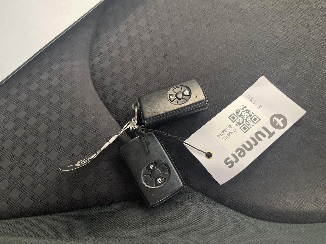 Photo '22' of Toyota Vanguard