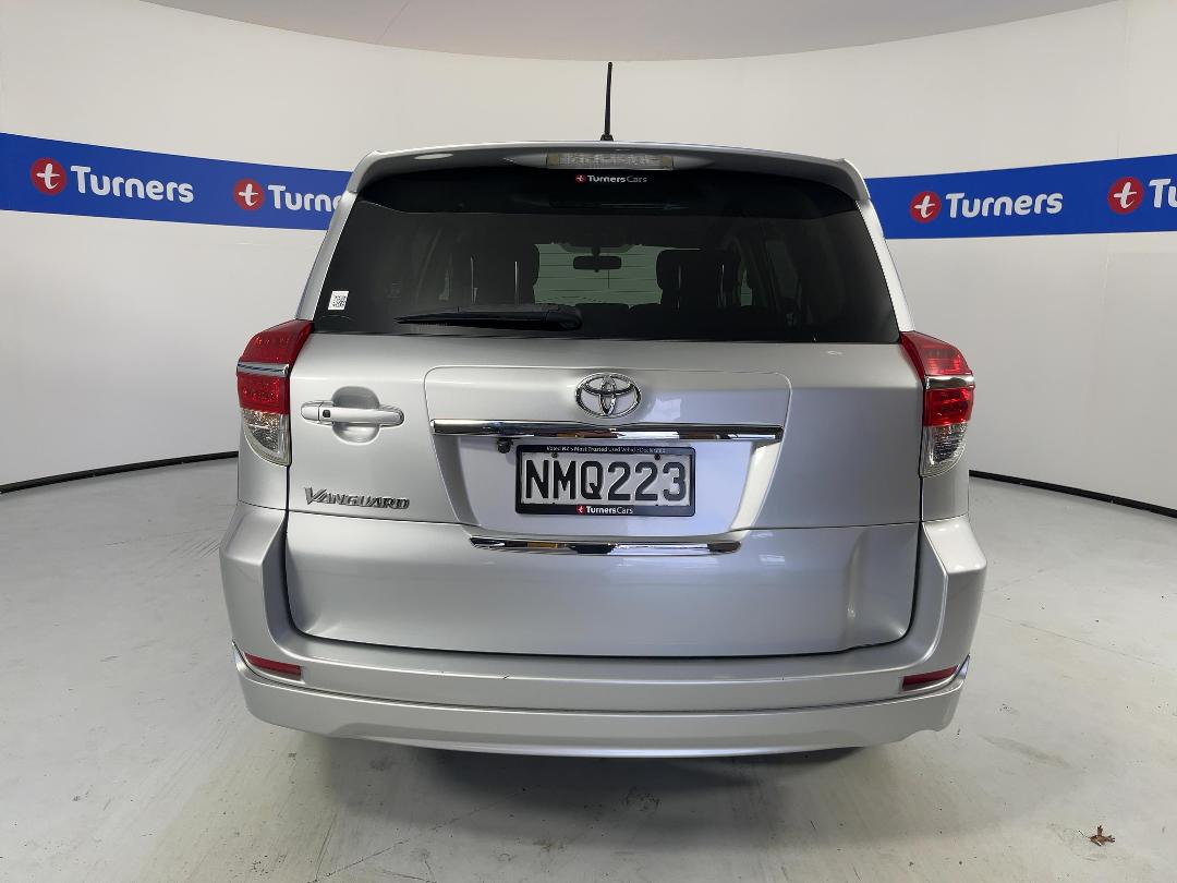 Photo '6' of Toyota Vanguard