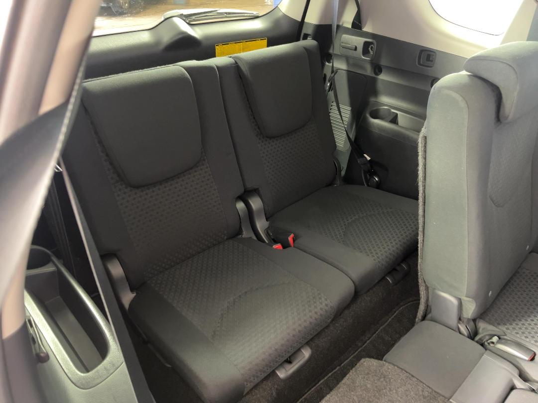 Photo '23' of Toyota Vanguard