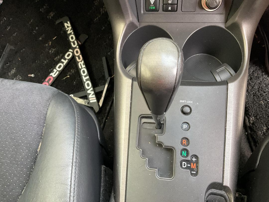 Photo '11' of Toyota Vanguard