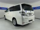 Thumbnail '5' of Toyota Vellfire