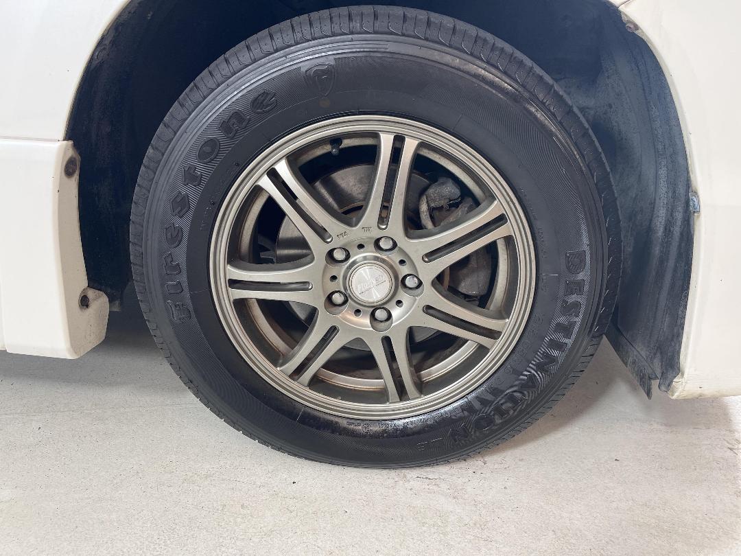 Photo '9' of Toyota Vellfire