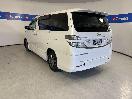 Thumbnail '5' of Toyota Vellfire