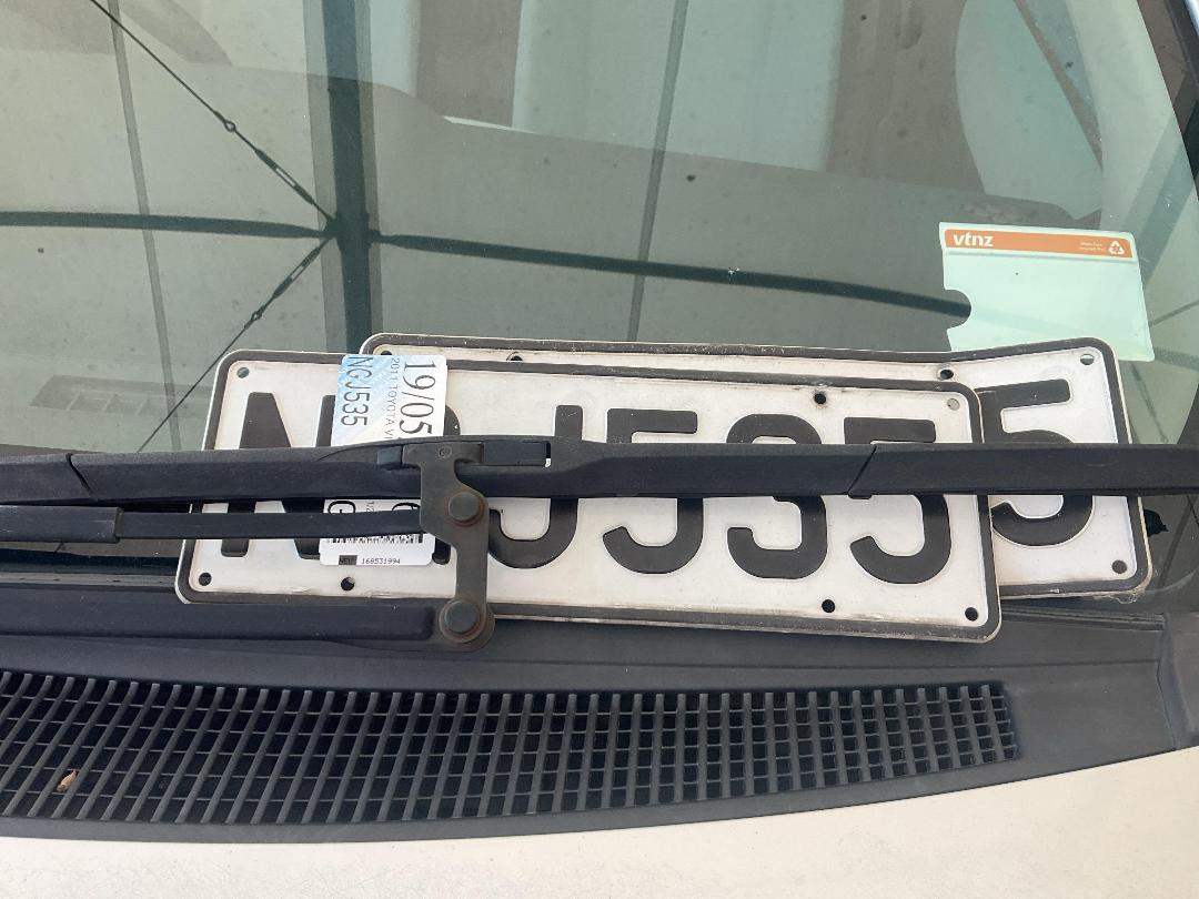 Photo '28' of Toyota Vitz