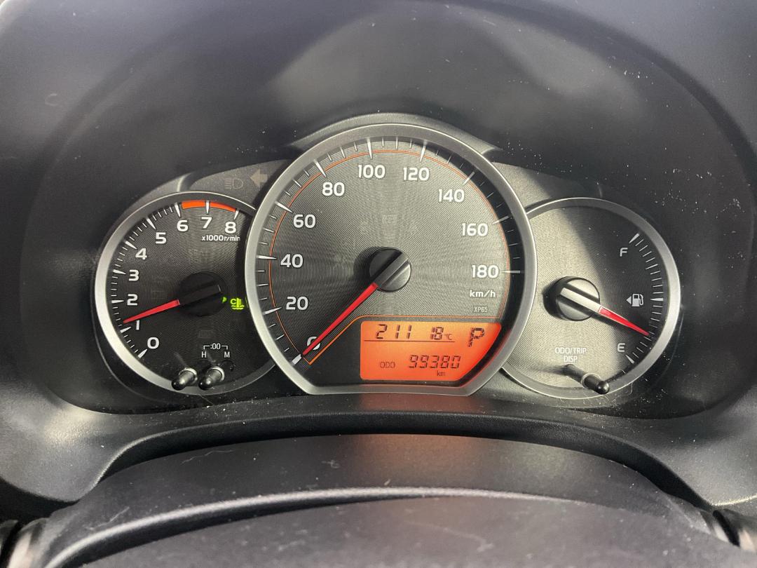 Photo '21' of Toyota Vitz