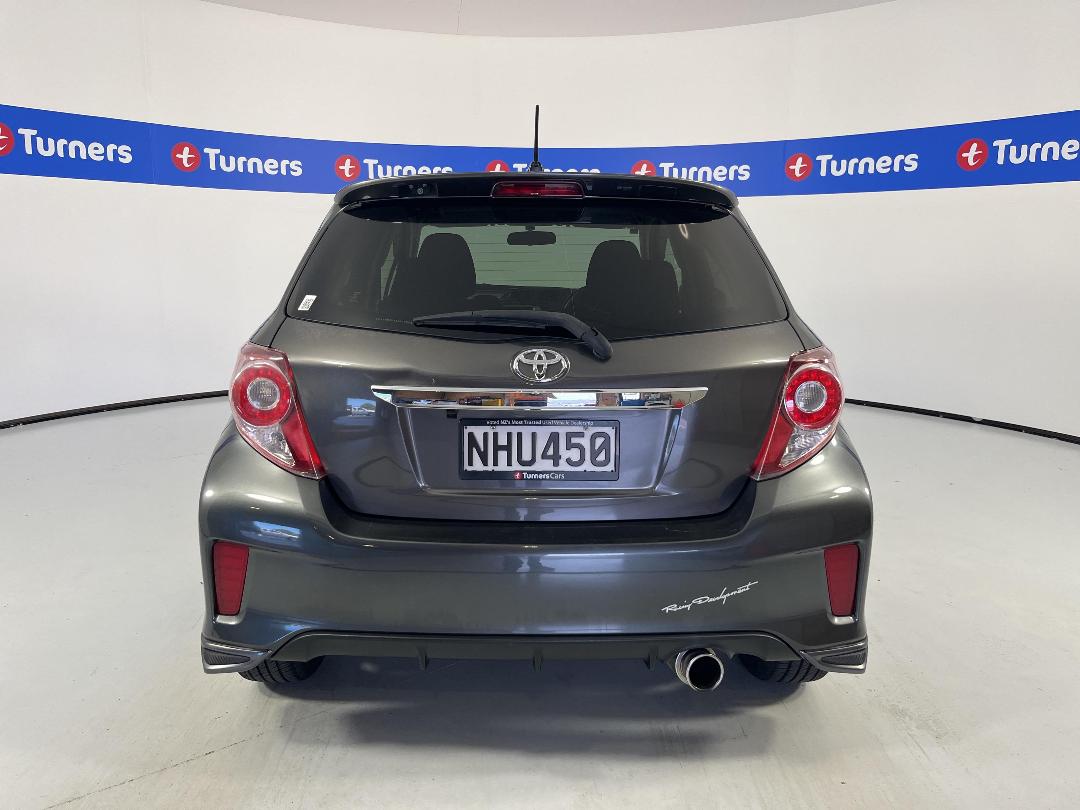 Photo '6' of Toyota Vitz Photo '6' of Toyota Vitz