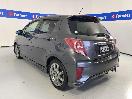 Thumbnail '5' of Toyota Vitz
