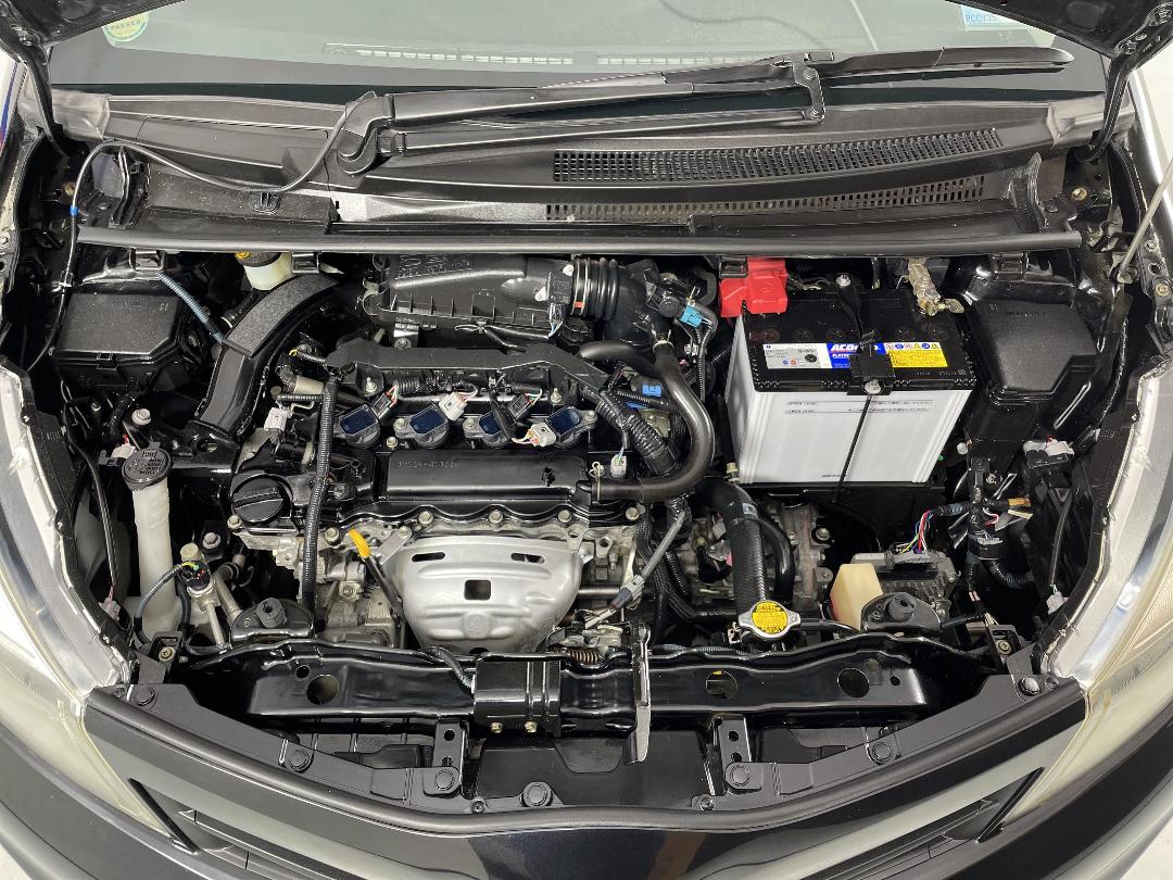 Photo '13' of Toyota Vitz Photo '13' of Toyota Vitz