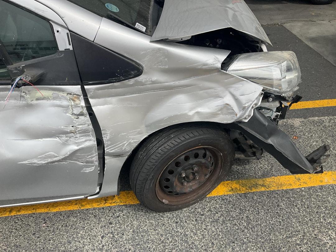 Photo '14' of Toyota Vitz