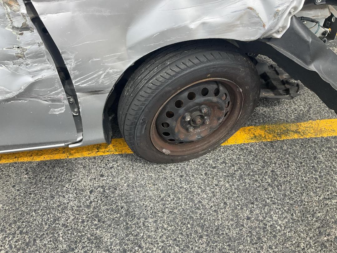 Photo '24' of Toyota Vitz