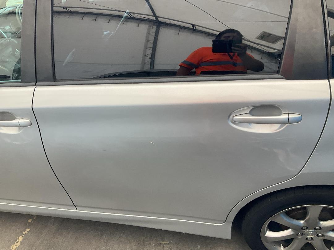 Photo '8' of Toyota Wish Photo '8' of Toyota Wish