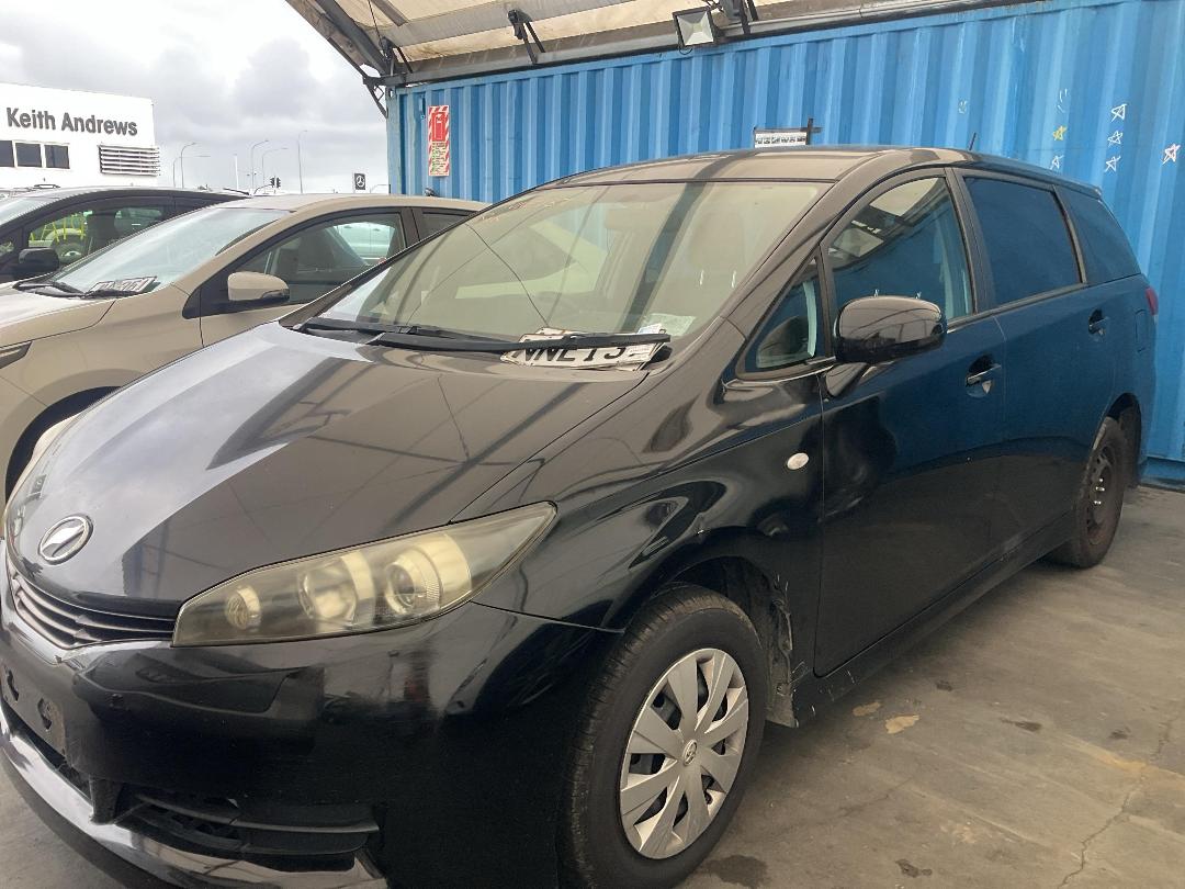 Photo '2' of Toyota Wish