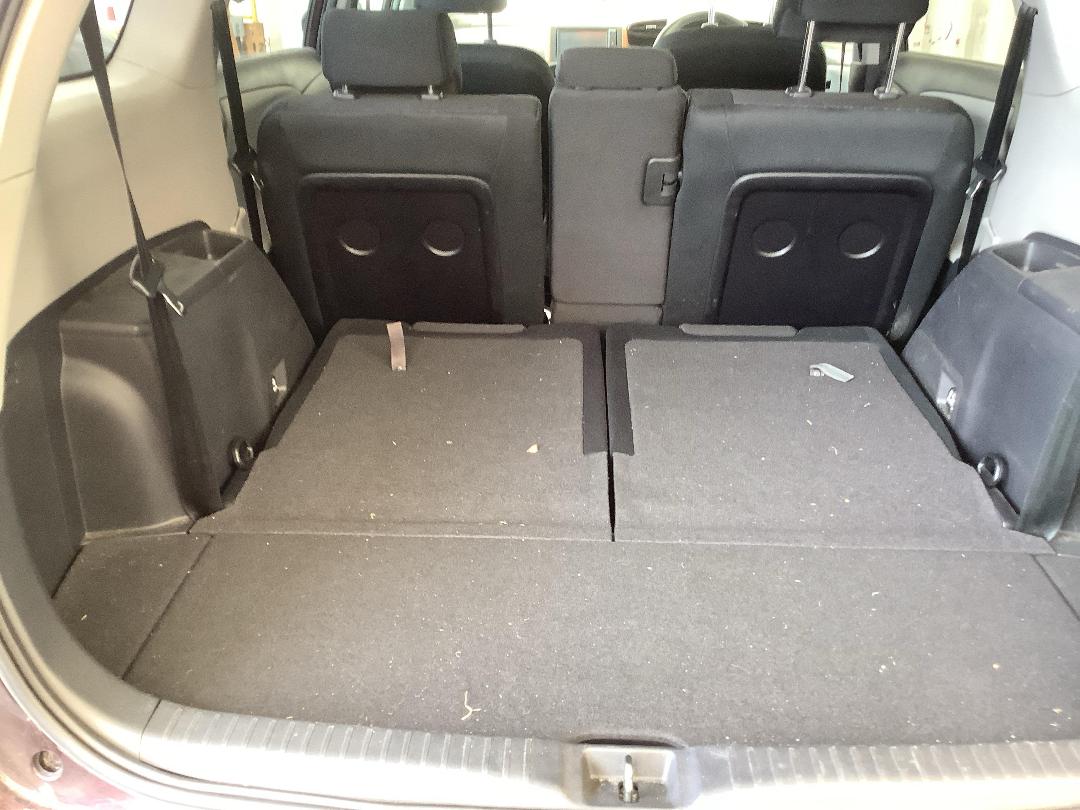 Photo '5' of Toyota Wish Photo '5' of Toyota Wish