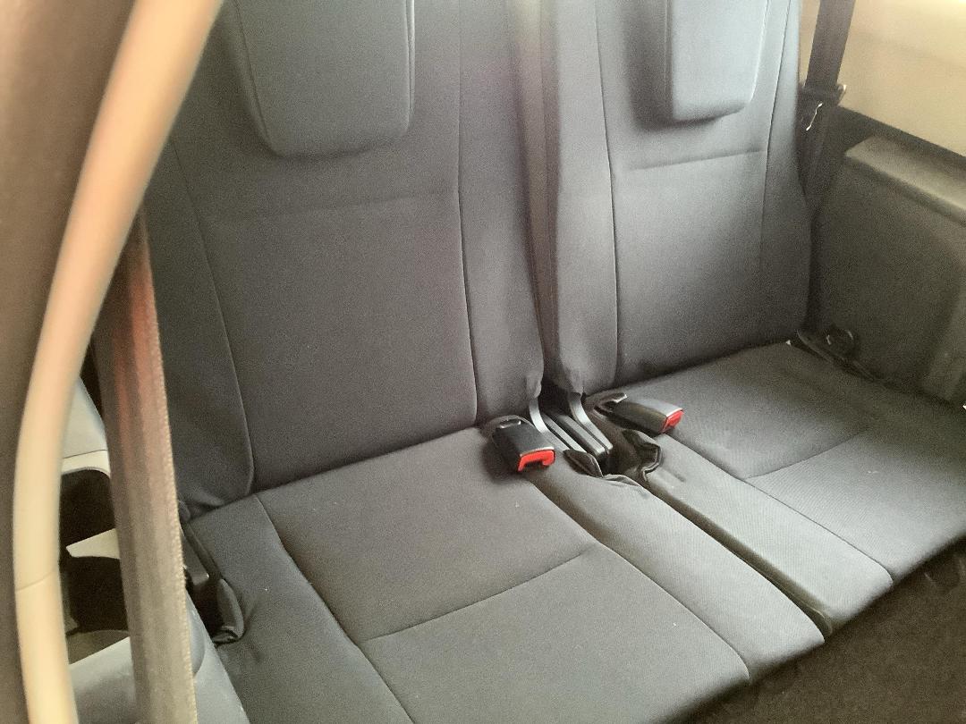 Photo '6' of Toyota Wish Photo '6' of Toyota Wish