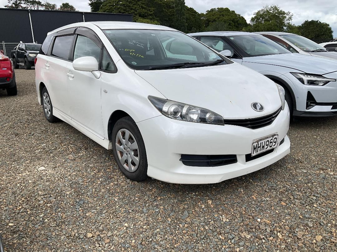 Photo '3' of Toyota Wish