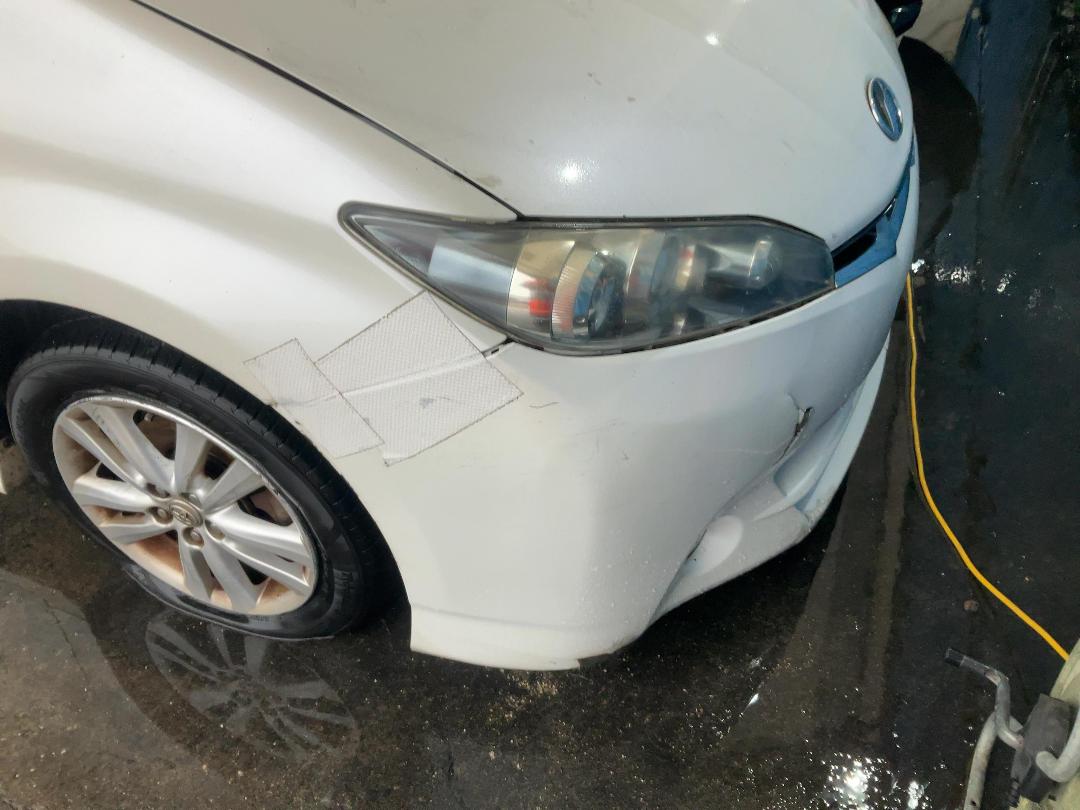 Photo '4' of Toyota Wish