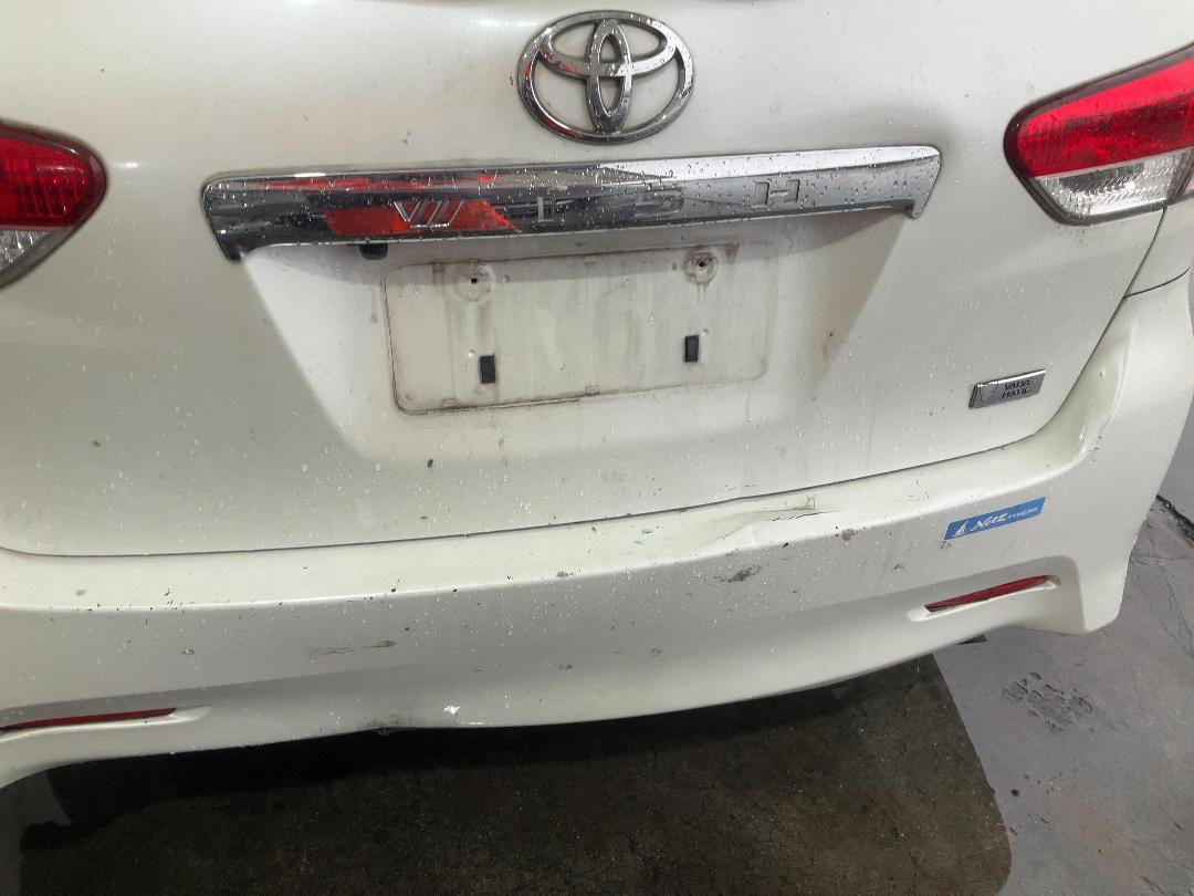 Photo '16' of Toyota Wish