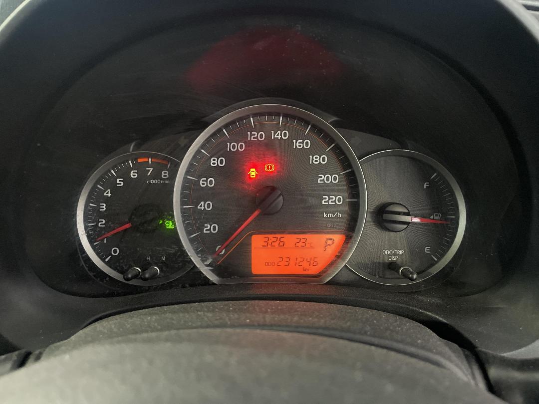 Photo '21' of Toyota Yaris