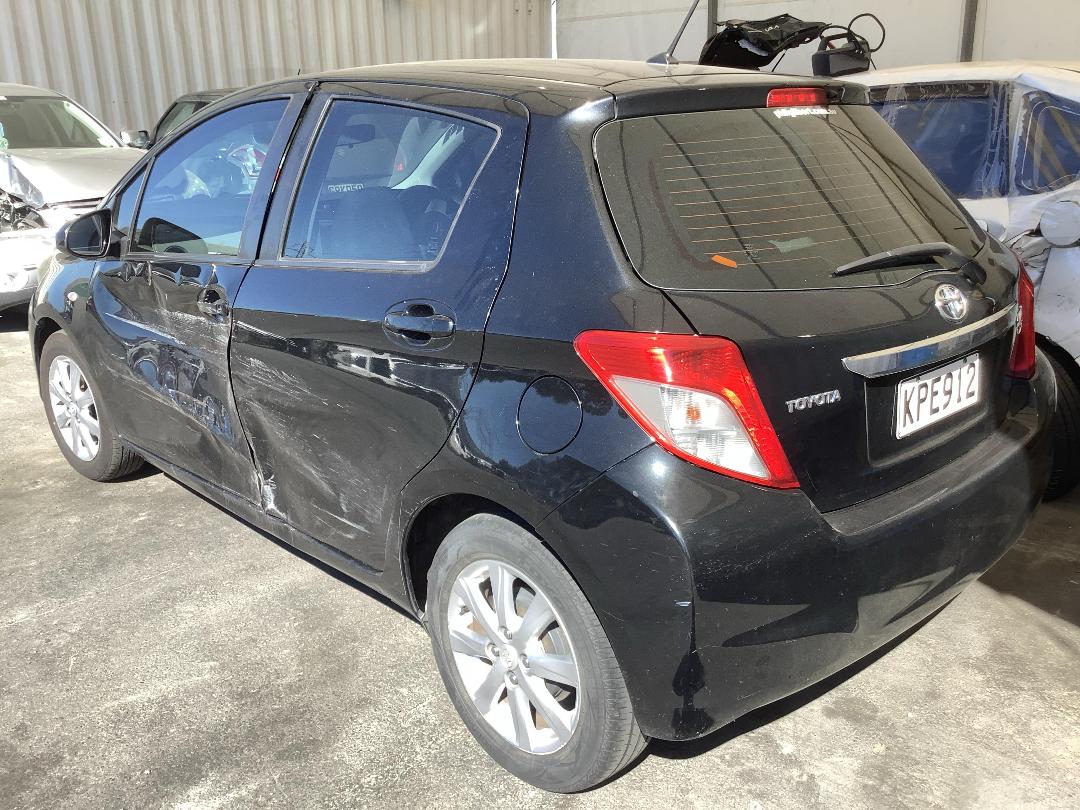 Photo '6' of Toyota Yaris YRX Photo '6' of Toyota Yaris YRX