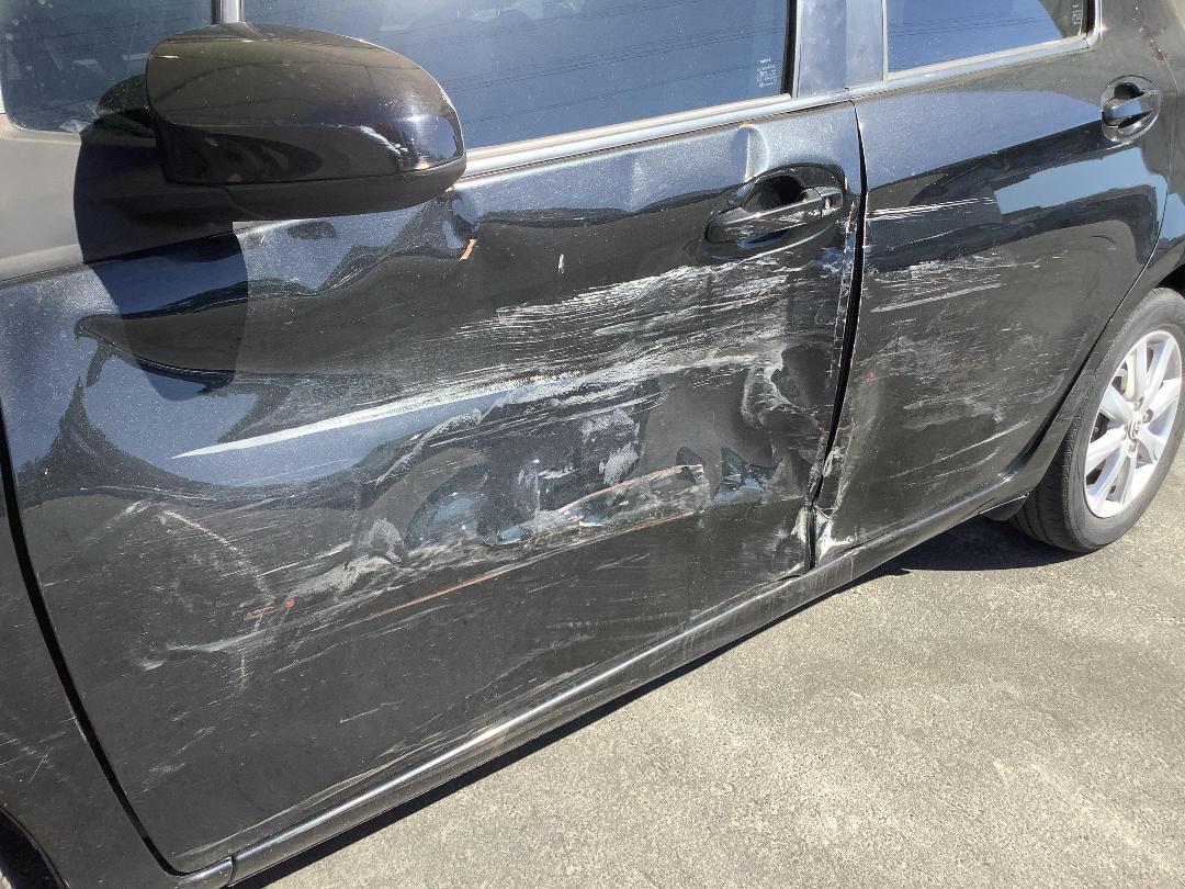 Photo '2' of Toyota Yaris YRX Photo '2' of Toyota Yaris YRX