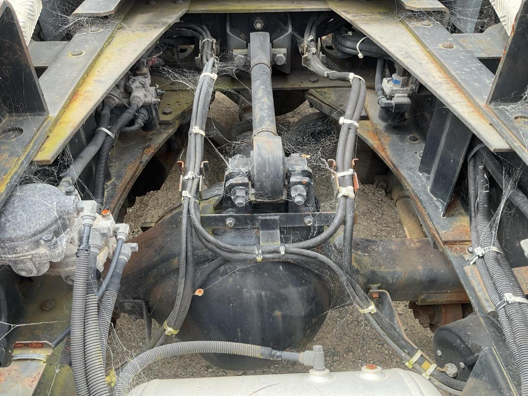 Photo '23' of UD Trucks QUON Tractor Unit