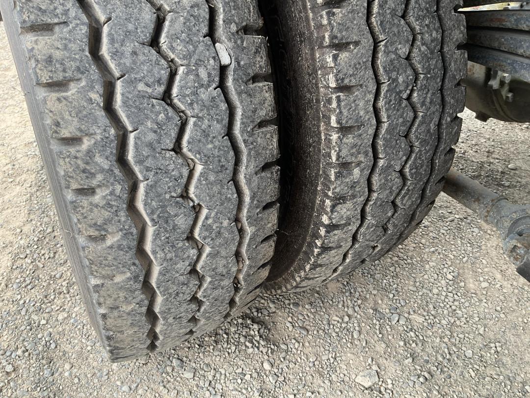 Photo '42' of UD Trucks QUON Tractor Unit