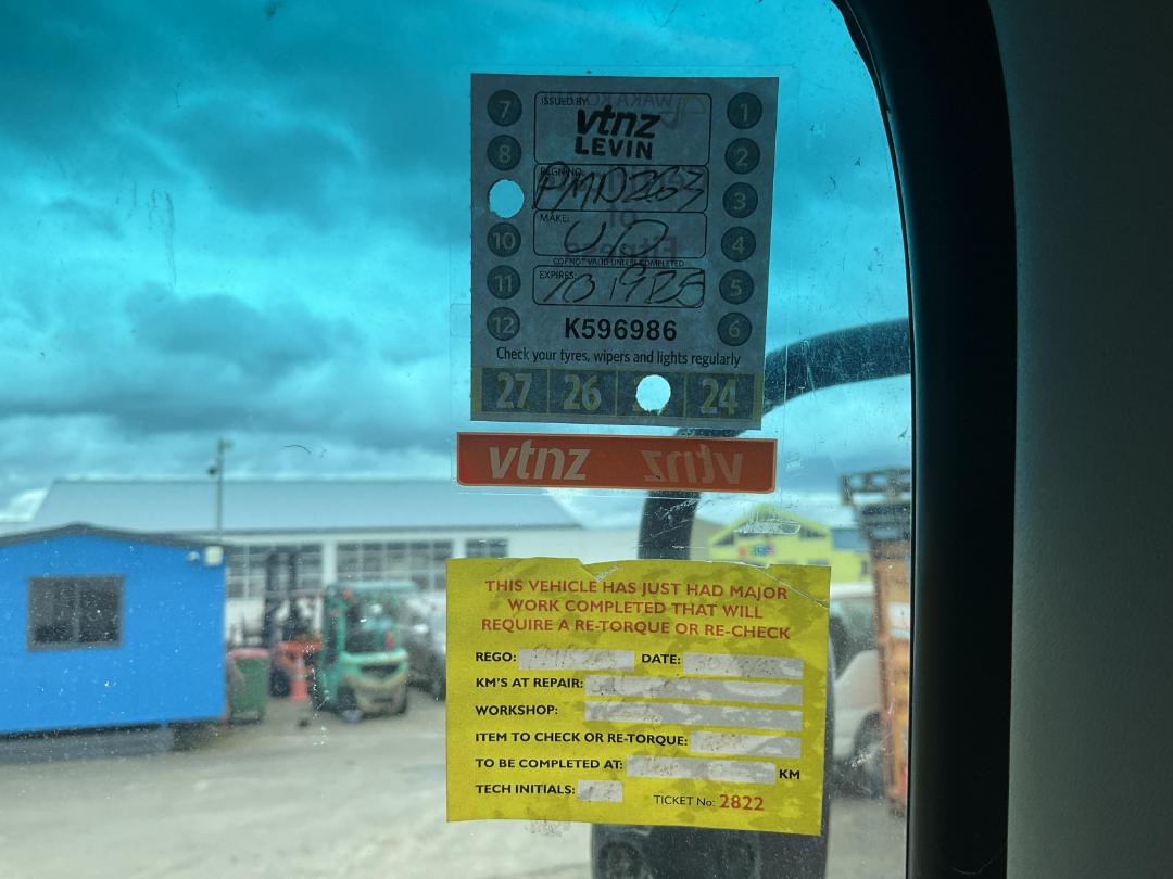 Photo '46' of UD Trucks QUON Tractor Unit