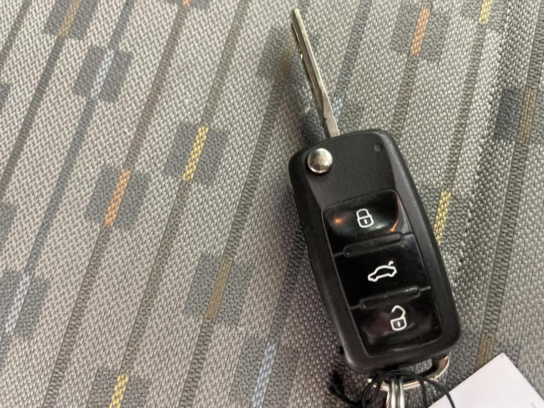 Photo '20' of Volkswagen Caddy Photo '20' of Volkswagen Caddy