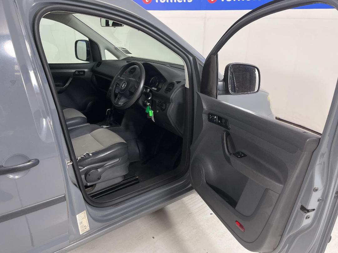 Photo '15' of Volkswagen Caddy