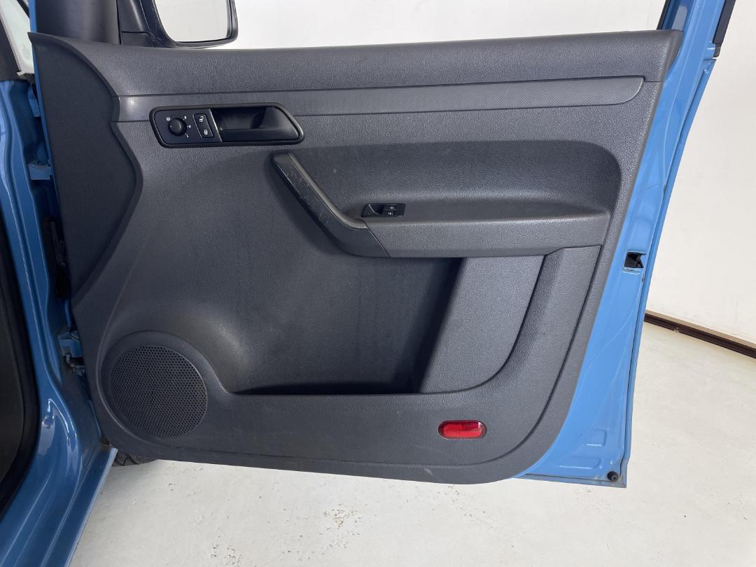 Photo '13' of Volkswagen Caddy Maxi Kombi Photo '13' of Volkswagen Caddy Maxi Kombi