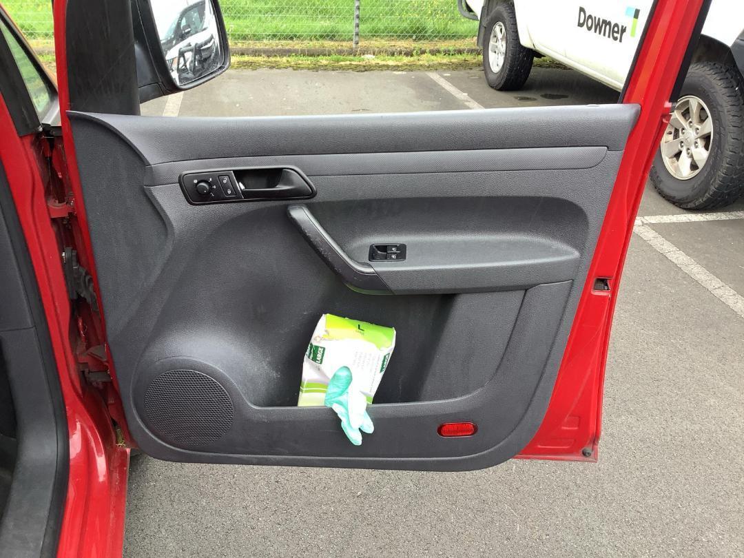 Photo '15' of Volkswagen Caddy Maxi Kombi