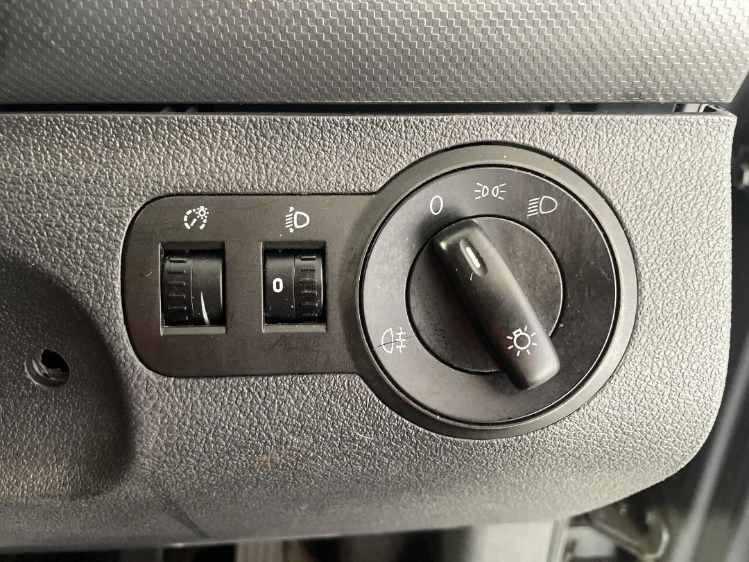 Photo '20' of Volkswagen Caddy Maxi Kombi