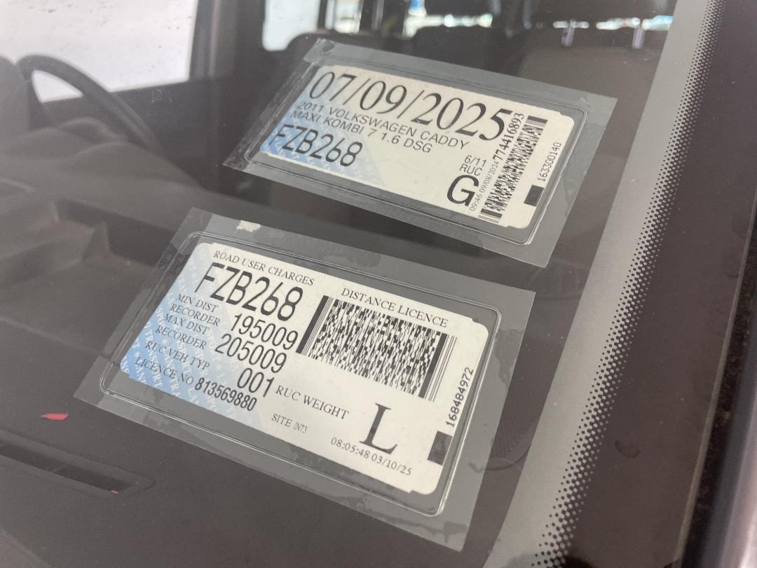 Photo '25' of Volkswagen Caddy Maxi Kombi