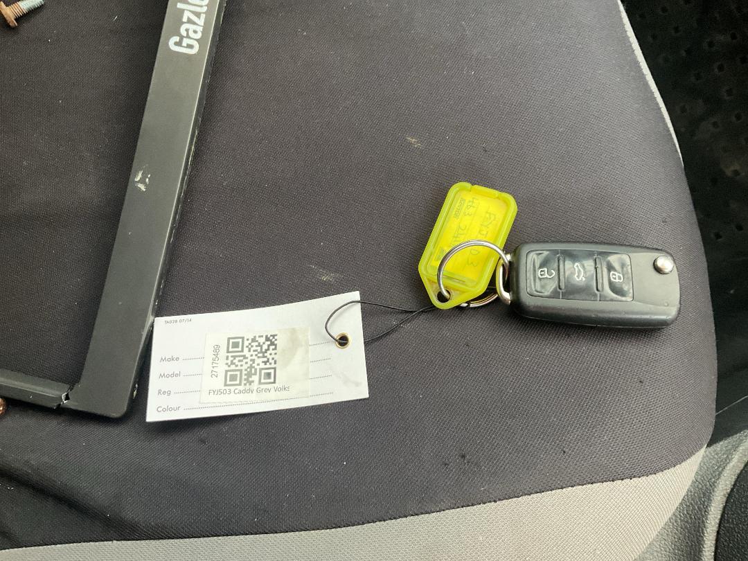 Photo '34' of Volkswagen Caddy Maxi Kombi Photo '34' of Volkswagen Caddy Maxi Kombi