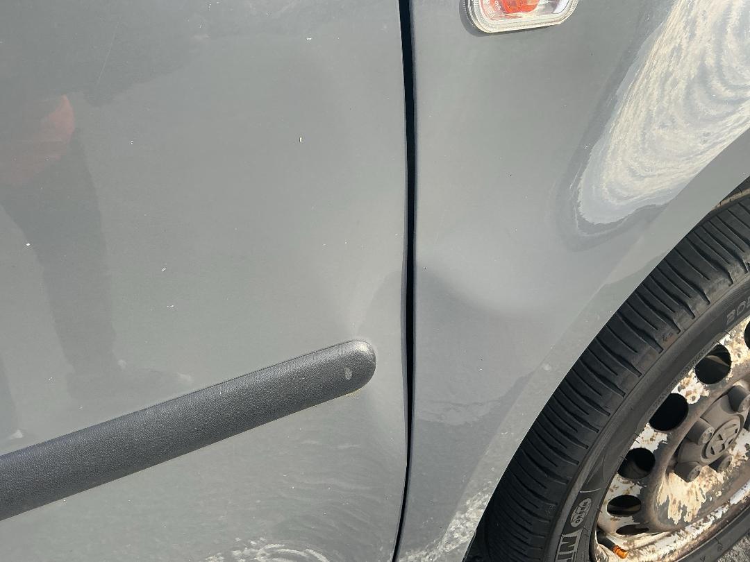 Photo '6' of Volkswagen Caddy Maxi Kombi Photo '6' of Volkswagen Caddy Maxi Kombi