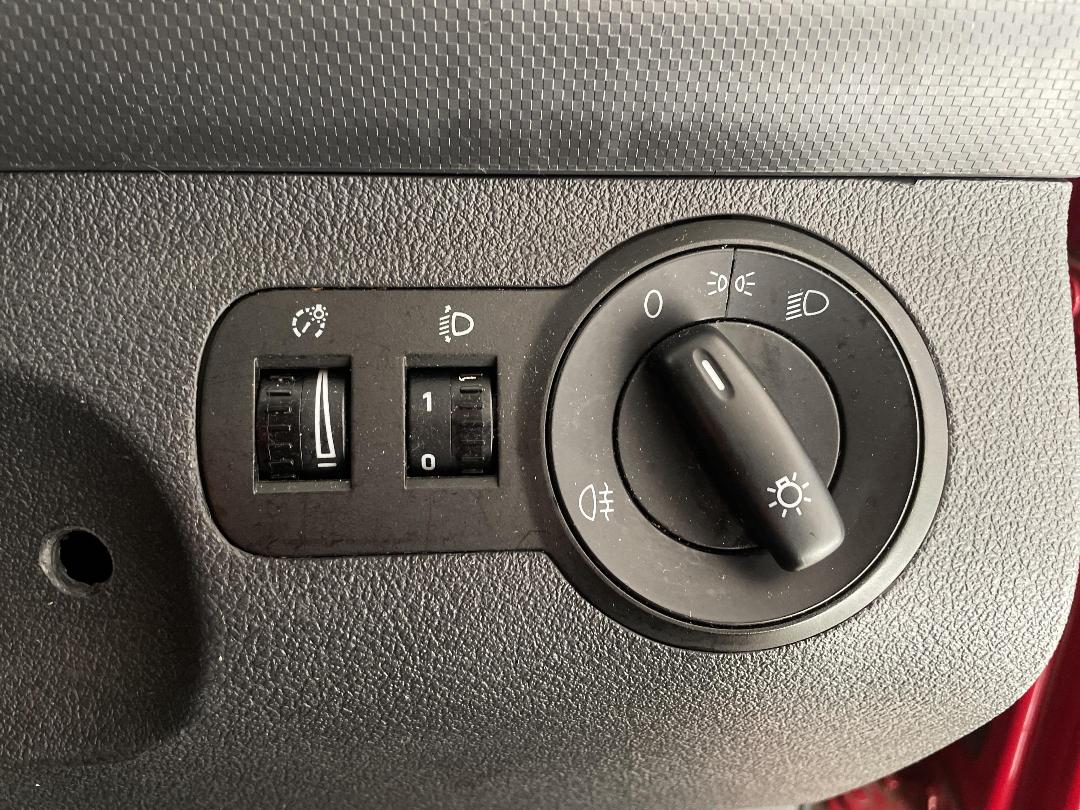 Photo '21' of Volkswagen Caddy Maxi Kombi Photo '21' of Volkswagen Caddy Maxi Kombi