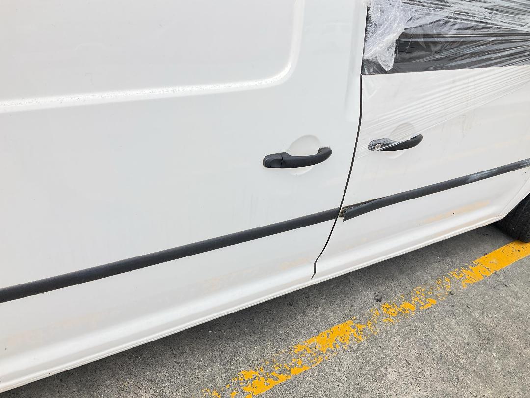 Photo '17' of Volkswagen Caddy Maxi Photo '17' of Volkswagen Caddy Maxi